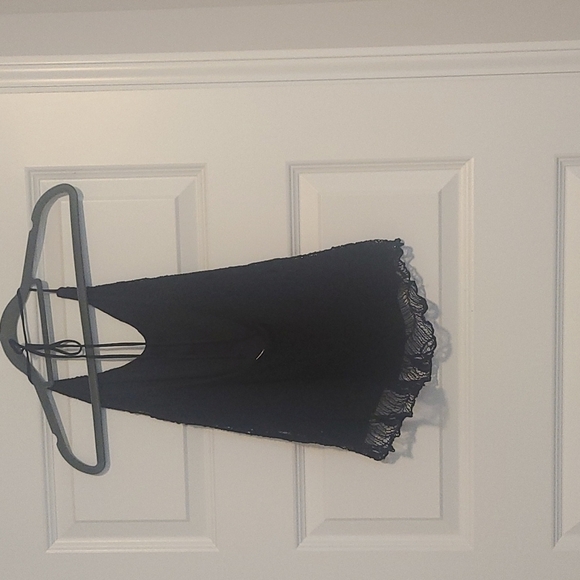 𝅺MUDD Lace Overlay Top sz small - Picture 2 of 3